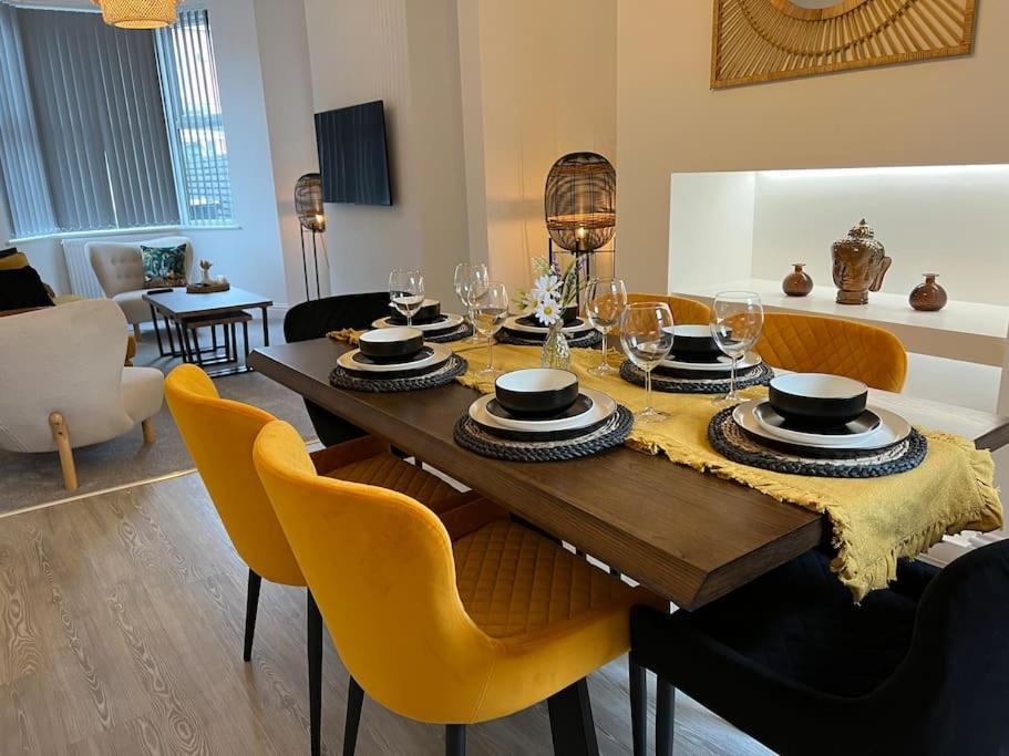 Вилла Brand New Stunning Family House Блэкпул Экстерьер фото